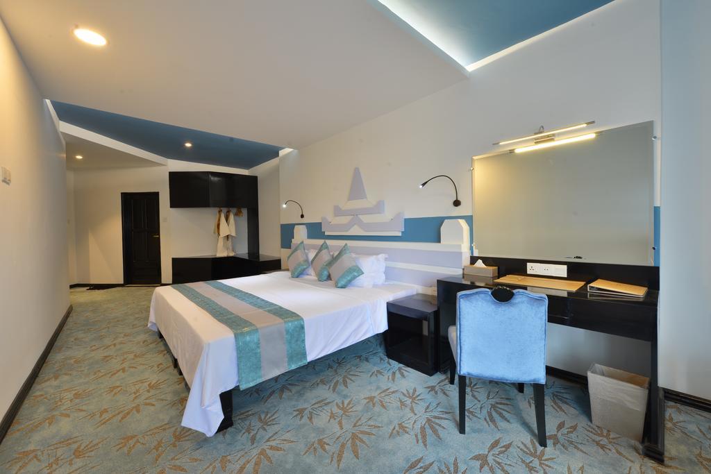 Hotel Marvel Mandalay Bagian luar foto