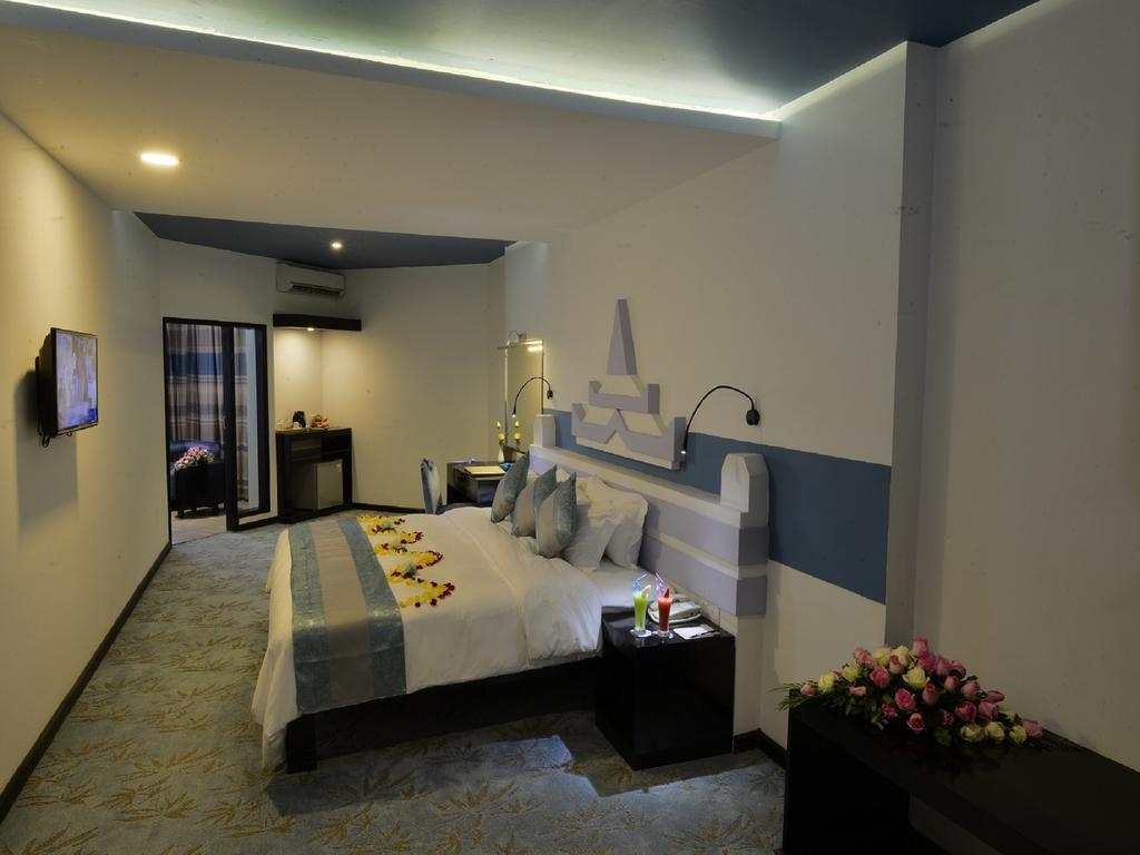 Hotel Marvel Mandalay Bagian luar foto